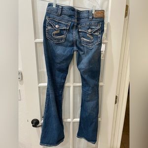 Juniors Silver Jeans - Suki Surplus Bootcut Size 31